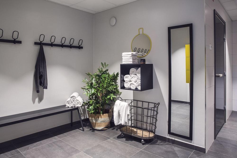 Quality Hotel Winn Haninge Kültér fotó